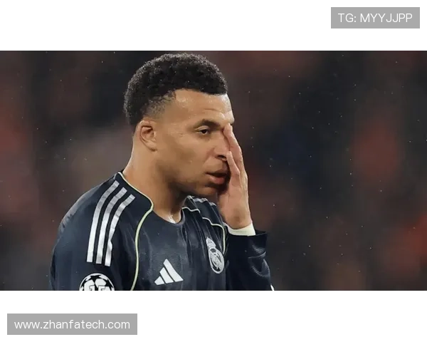 记者:姆巴佩今日将与队友合练,可能出战里尔但会保持谨慎 记者:姆巴佩今日将与队友合练,可能出战里尔但会保持谨慎